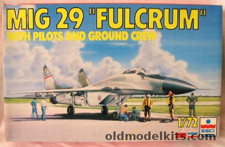 ESCI 1/72 Mig 29 Fulcrum w/ground crew, 9095 plastic model kit